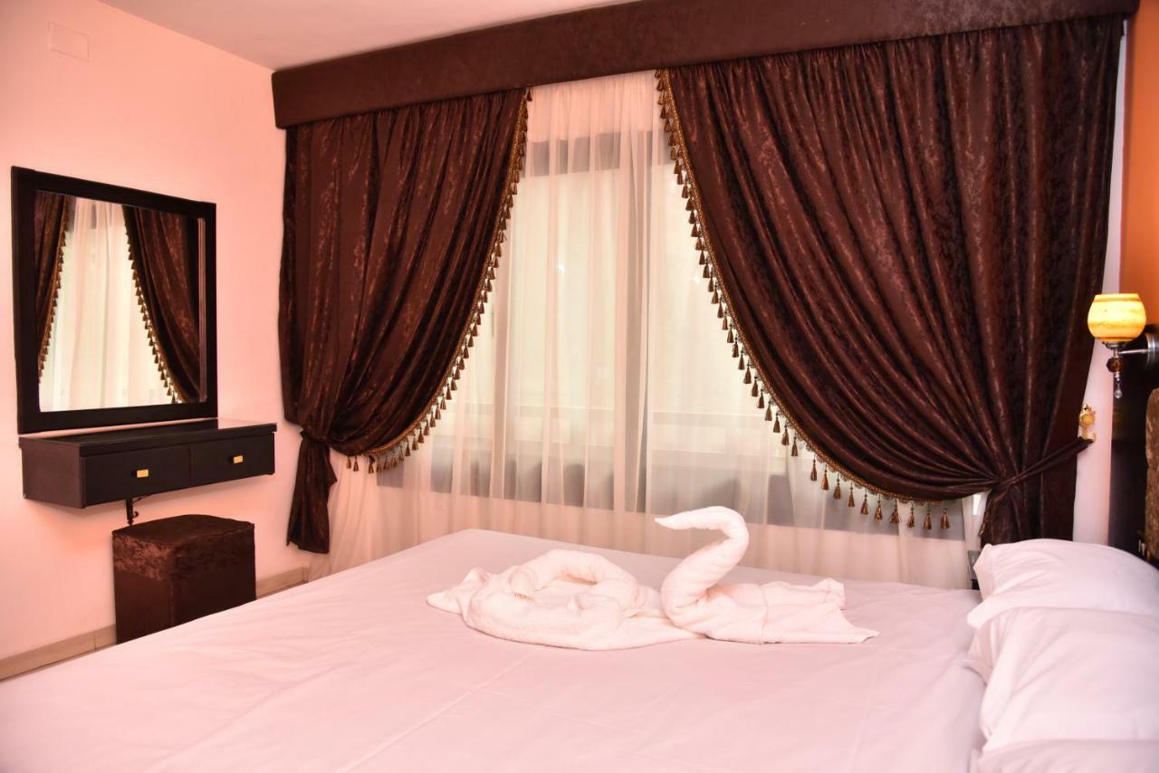 Royal Pyramids Hotel Cairo Ngoại thất bức ảnh