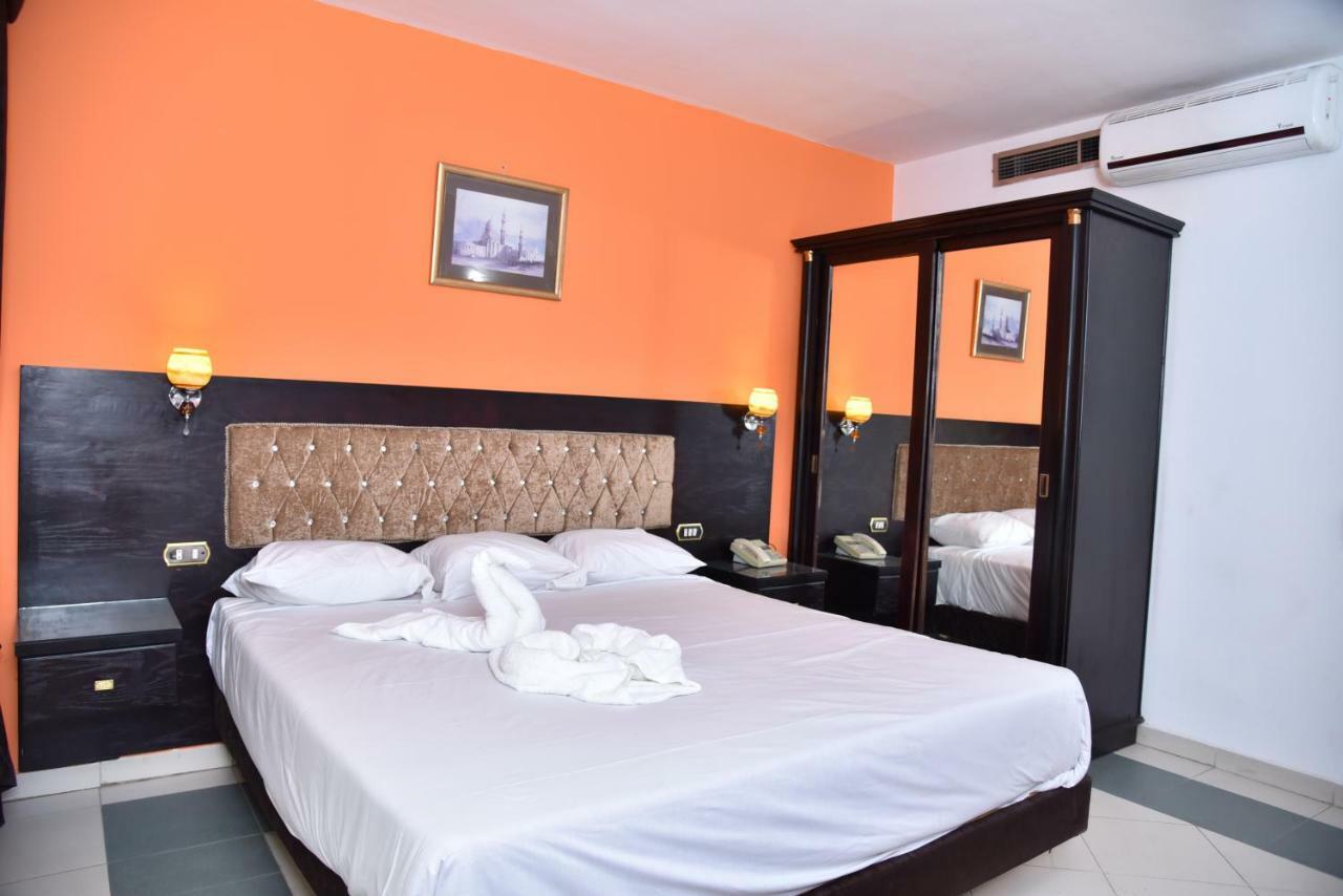 Royal Pyramids Hotel Cairo Ngoại thất bức ảnh