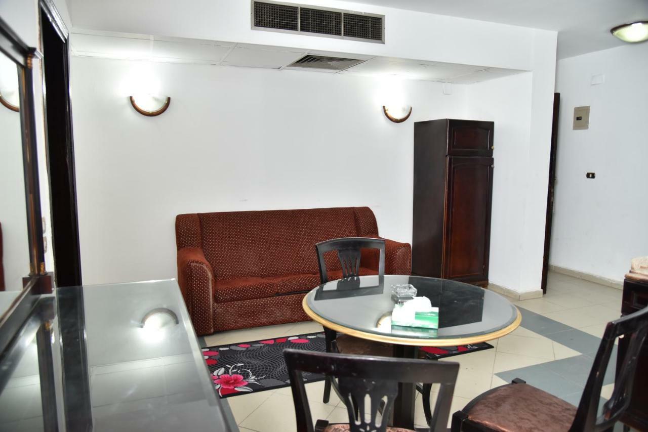 Royal Pyramids Hotel Cairo Ngoại thất bức ảnh