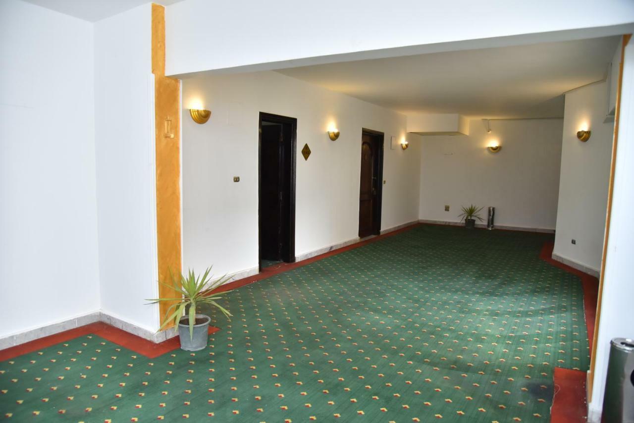Royal Pyramids Hotel Cairo Ngoại thất bức ảnh