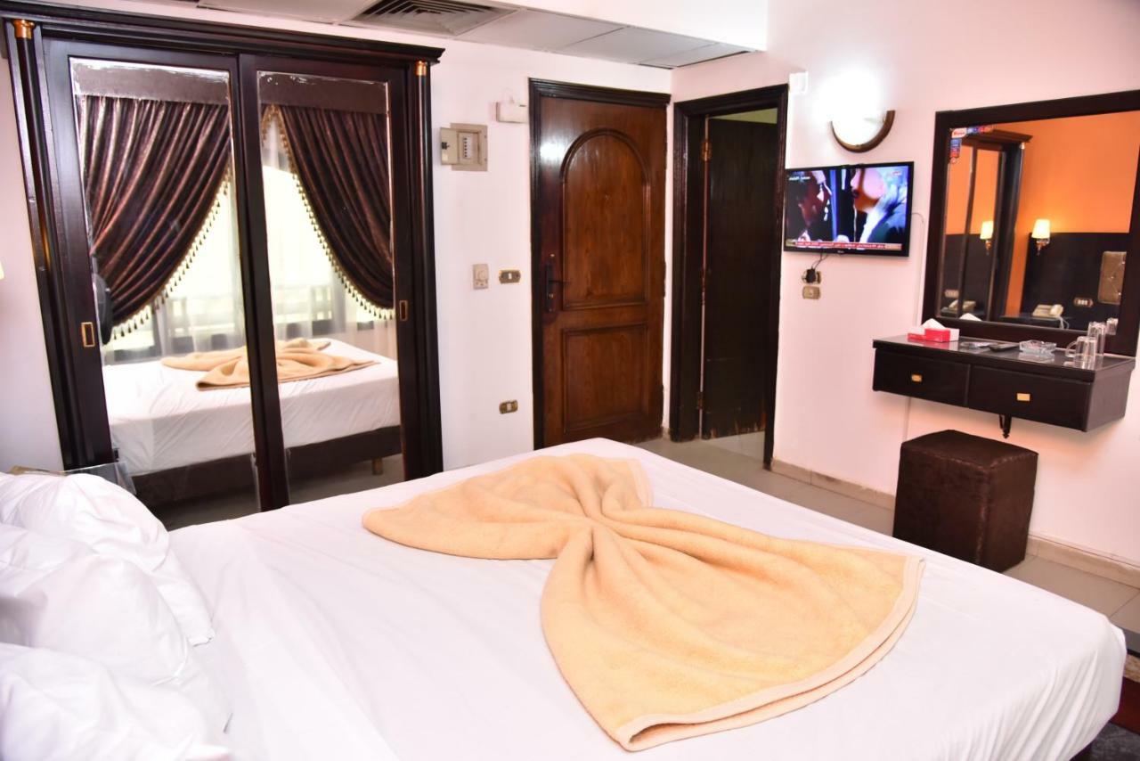 Royal Pyramids Hotel Cairo Ngoại thất bức ảnh